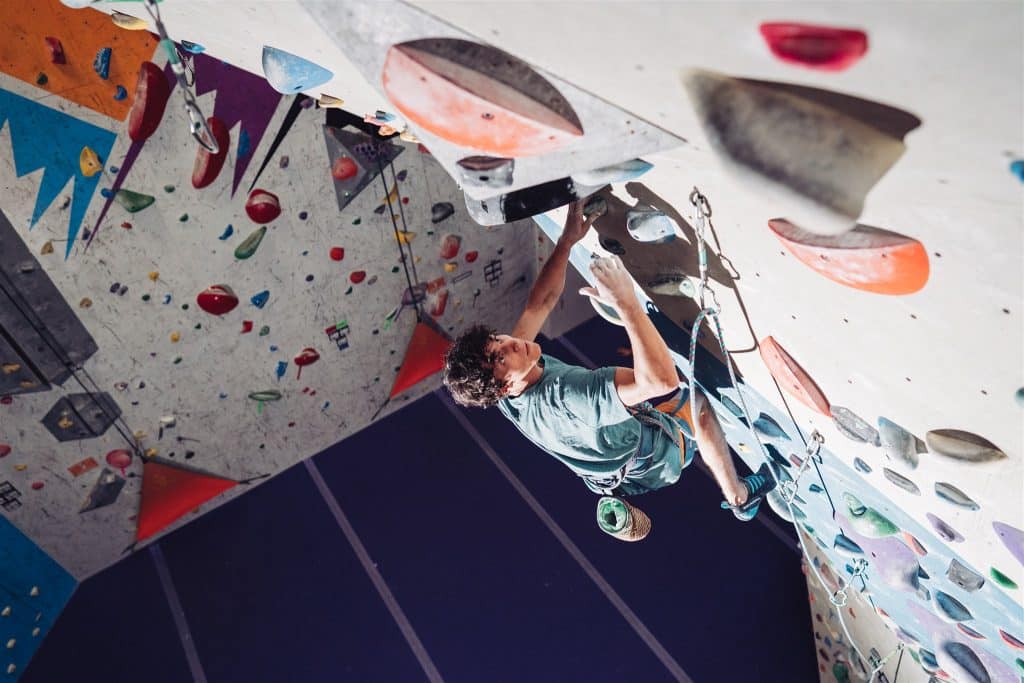 What You Should Wear Indoor Rock Climbing